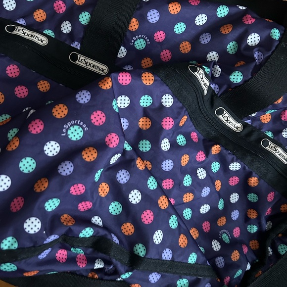 Sold - Picture 5 of 6